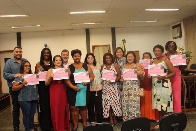 Cortando Fios, Costurando Historias forma primeira turma, em Três Rios
