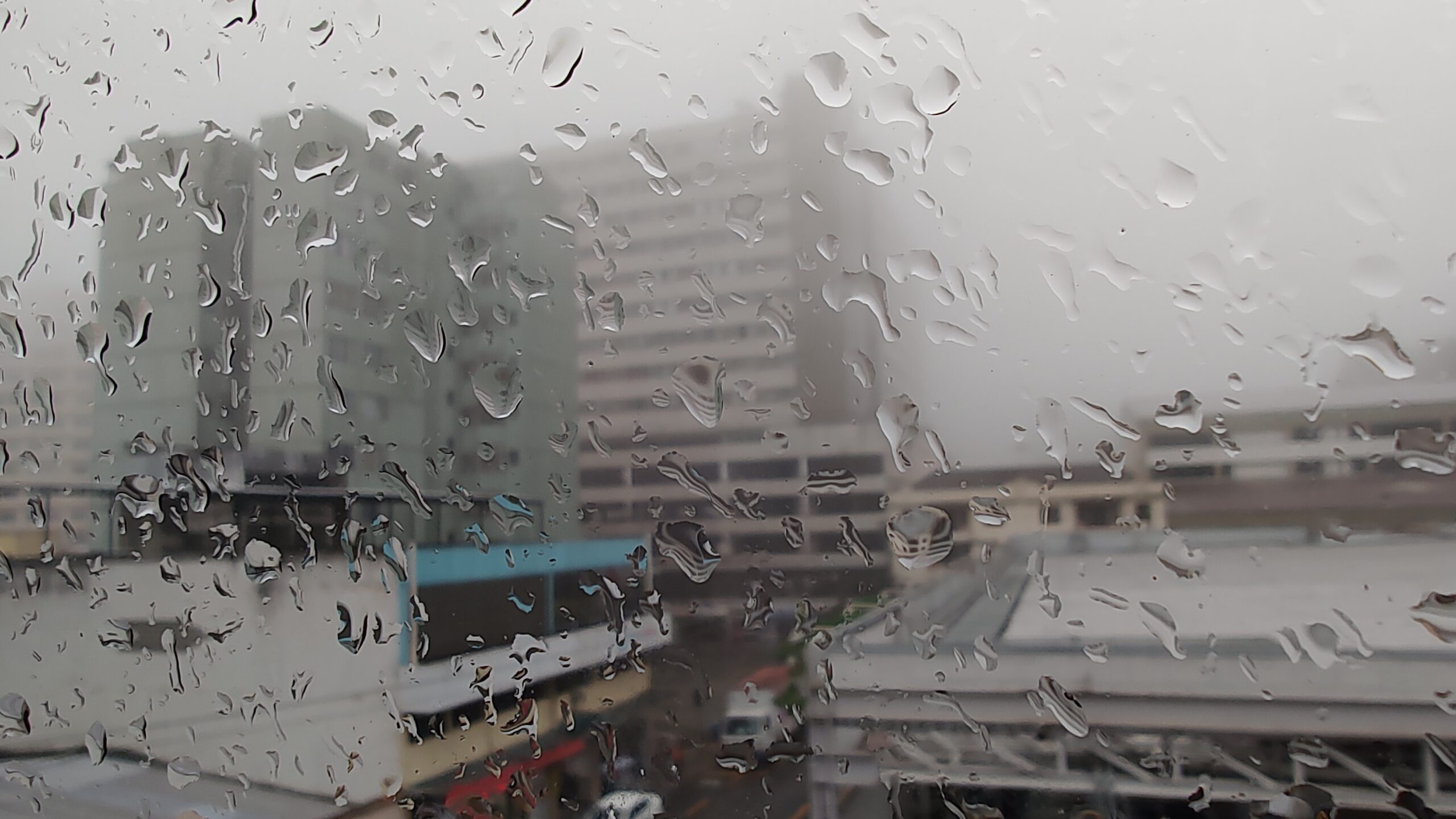 Defesa Civil emite alerta via SMS de pancadas de chuva para o município de Petrópolis