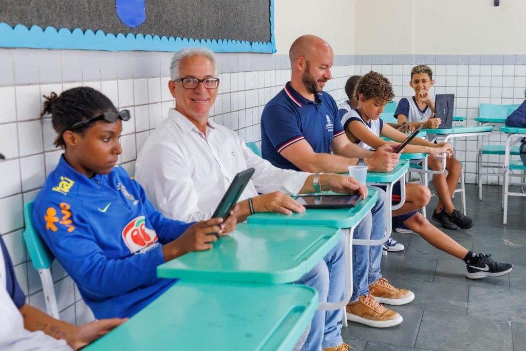 Prefeitura de Teresópolis e Sebrae renovam parceria para levar programa&nbsp;de empreendedorismo e mercado de trabalho a 1.300 alunos, de 12 escolas municipais, em 2023