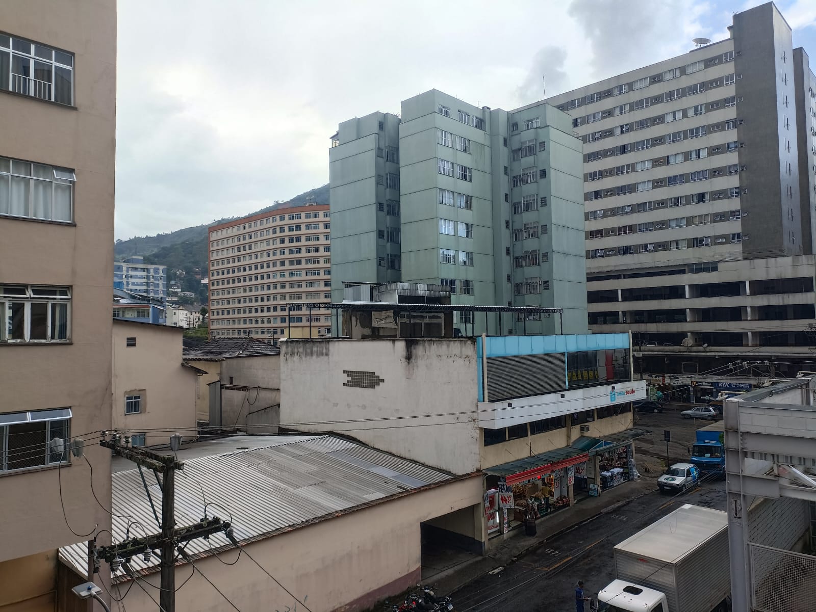 Defesa Civil emite alerta via SMS de pancadas de chuva para o município de Petrópolis