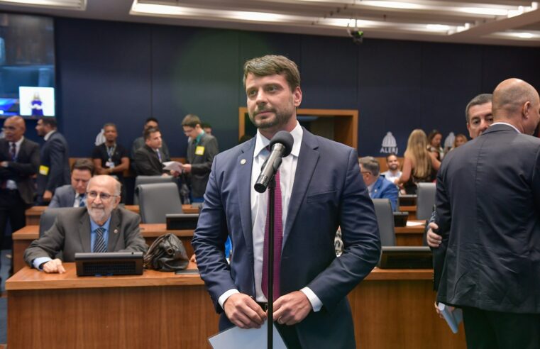 Bernardo Rossi propõe criação de delegacia de Proteção Animal