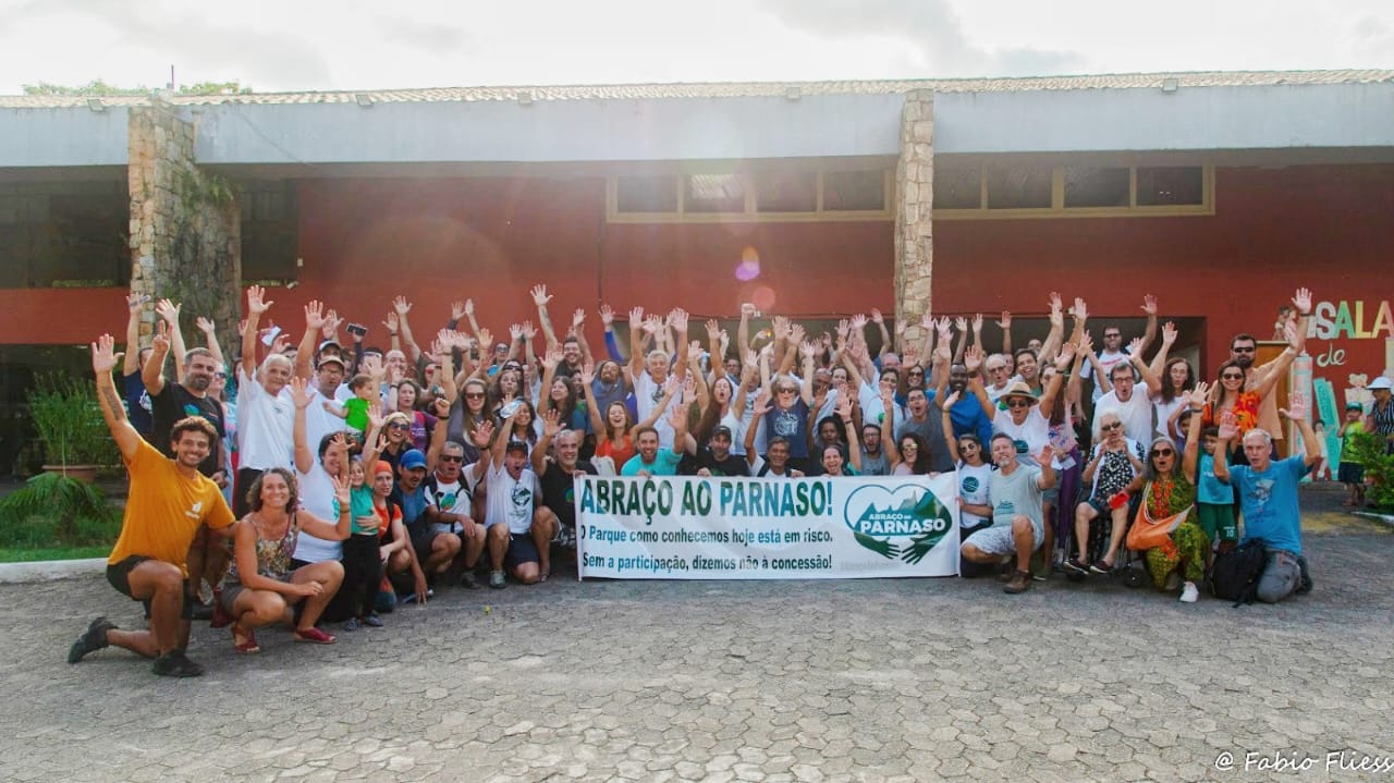 Abraço Parnaso é realizado contra privatização do Parque Nacional da Serra dos Órgãos