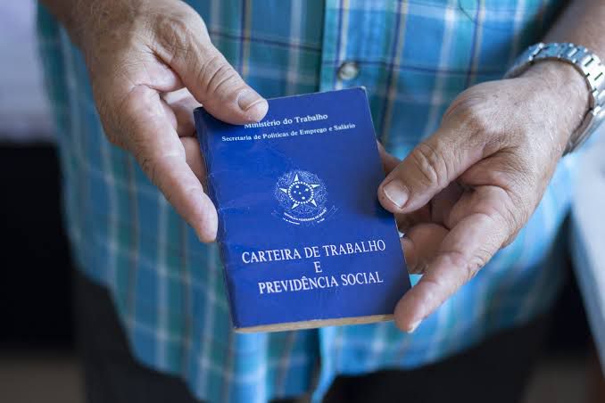 Petrópolis registra saldo negativo de -129 empregos formais em janeiro
