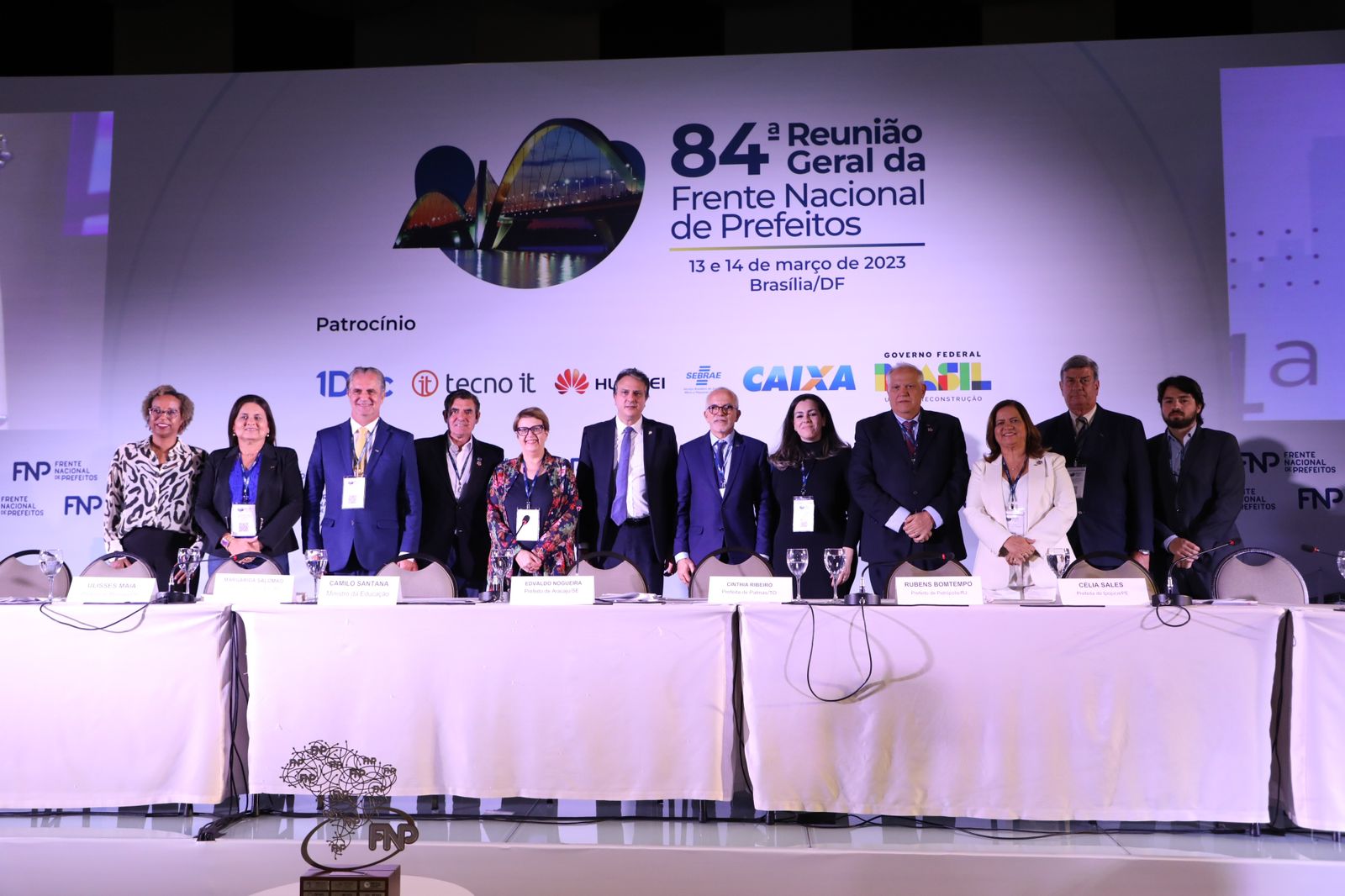 Em Brasília, Petrópolis assina pacto global pelo clima