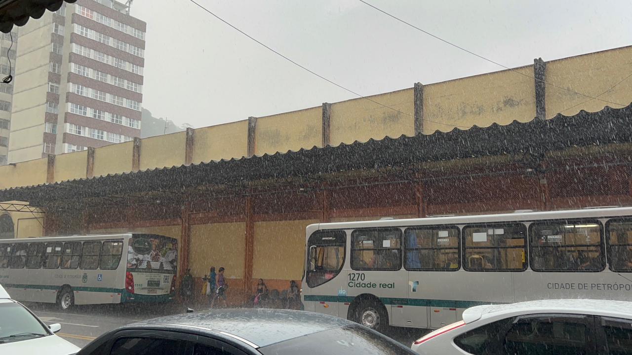 Defesa Civil aciona primeiro toque do sistema de sirenes em todo o município de Petrópolis