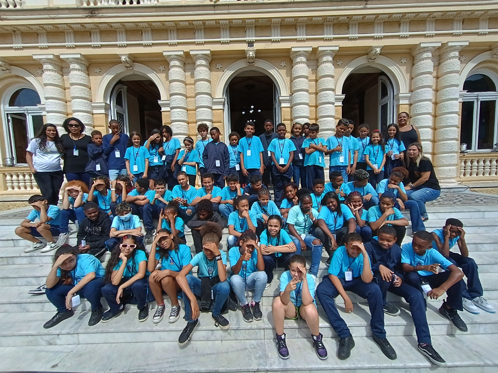 Câmara recebe alunos da Escola Municipal Alto Independência no Projeto Escola na Câmara