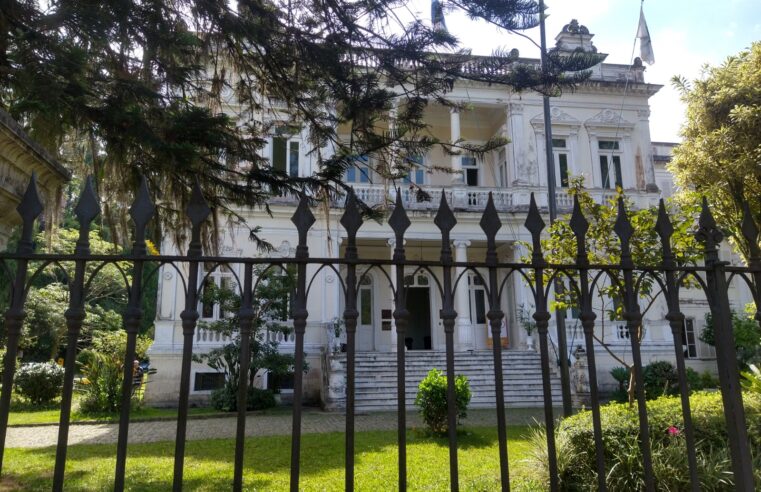 Empresa de sócia investigada pelo MPRJ presta serviços para Secretaria de Educação