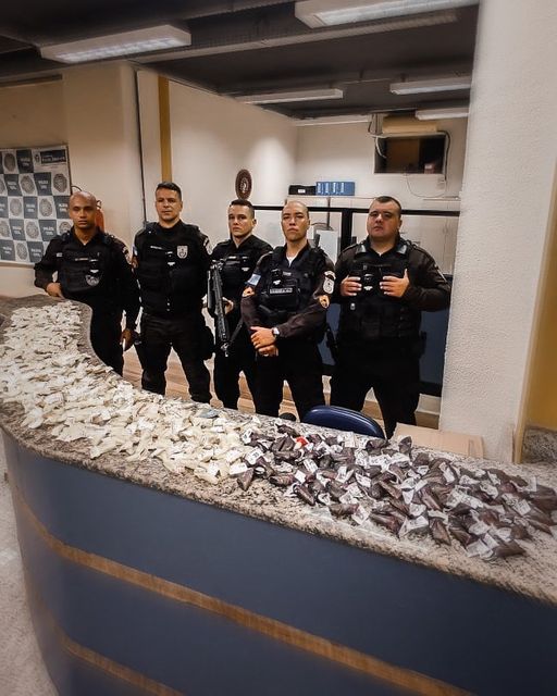 Mulher é presa com drogas em Paraíba do Sul