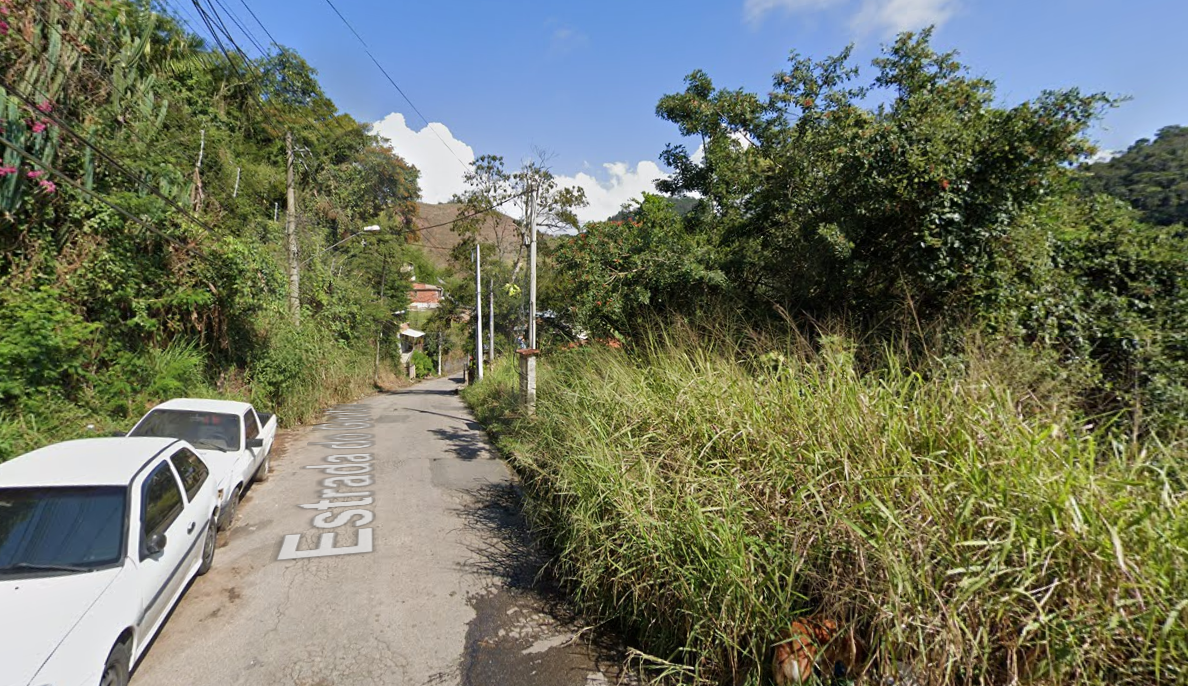 Defesa civil de Petrópolis emite Nota Oficial sobre desabamento no Gentio