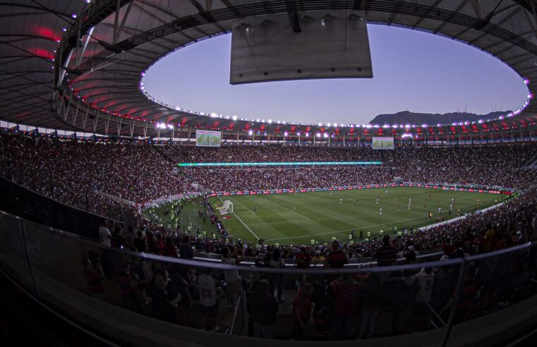 Flamengo e São Paulo duelam no Brasileiro, pensando na Copa do Brasil