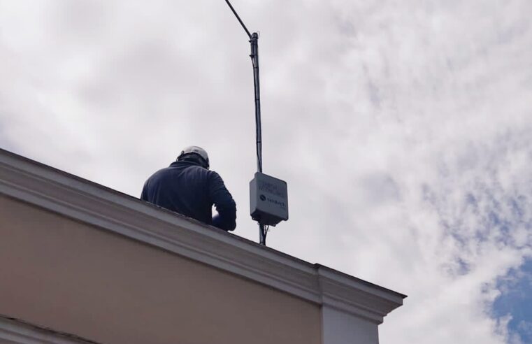 Sensor de raio é instalado na sede da Defesa Civil de Petrópolis