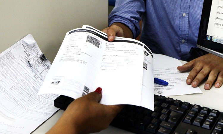 Detran.RJ passa a oferecer Autorização para Transferência de Propriedade (ATPV-e) sem agendamento em 21 unidades