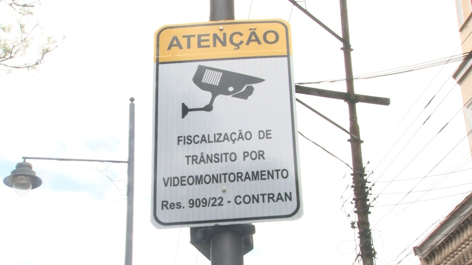 Petrópolis registra queda nas infrações de trânsito após monitoramento ser intensificado