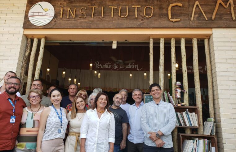 Secretário recebe o projeto “Agentes de Roteiros Turísticos” para desenvolver o turismo local