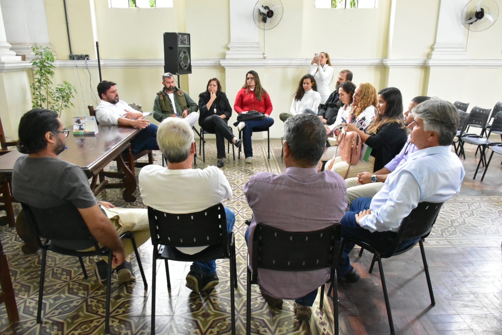 Grupo de trabalho, para implantação do Banco de Alimentos, é criado em Petrópolis