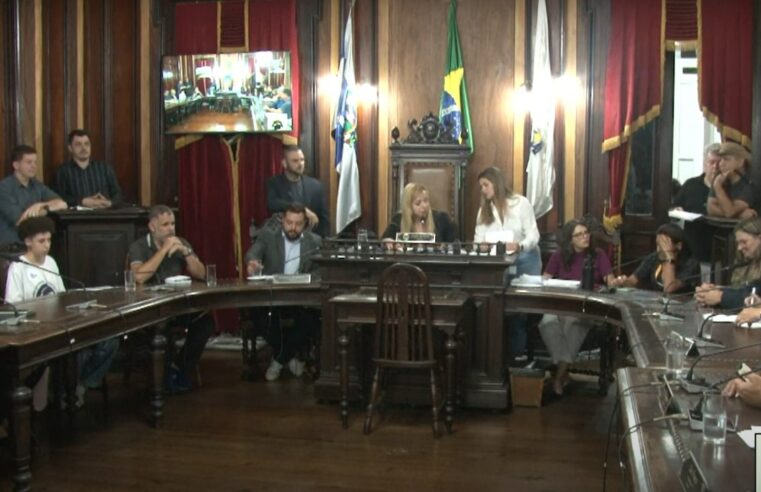 Câmara Municipal de Petrópolis realiza audiência pública para discutir segurança nas escolas e vereadores criticam pouca efetividade da prefeitura