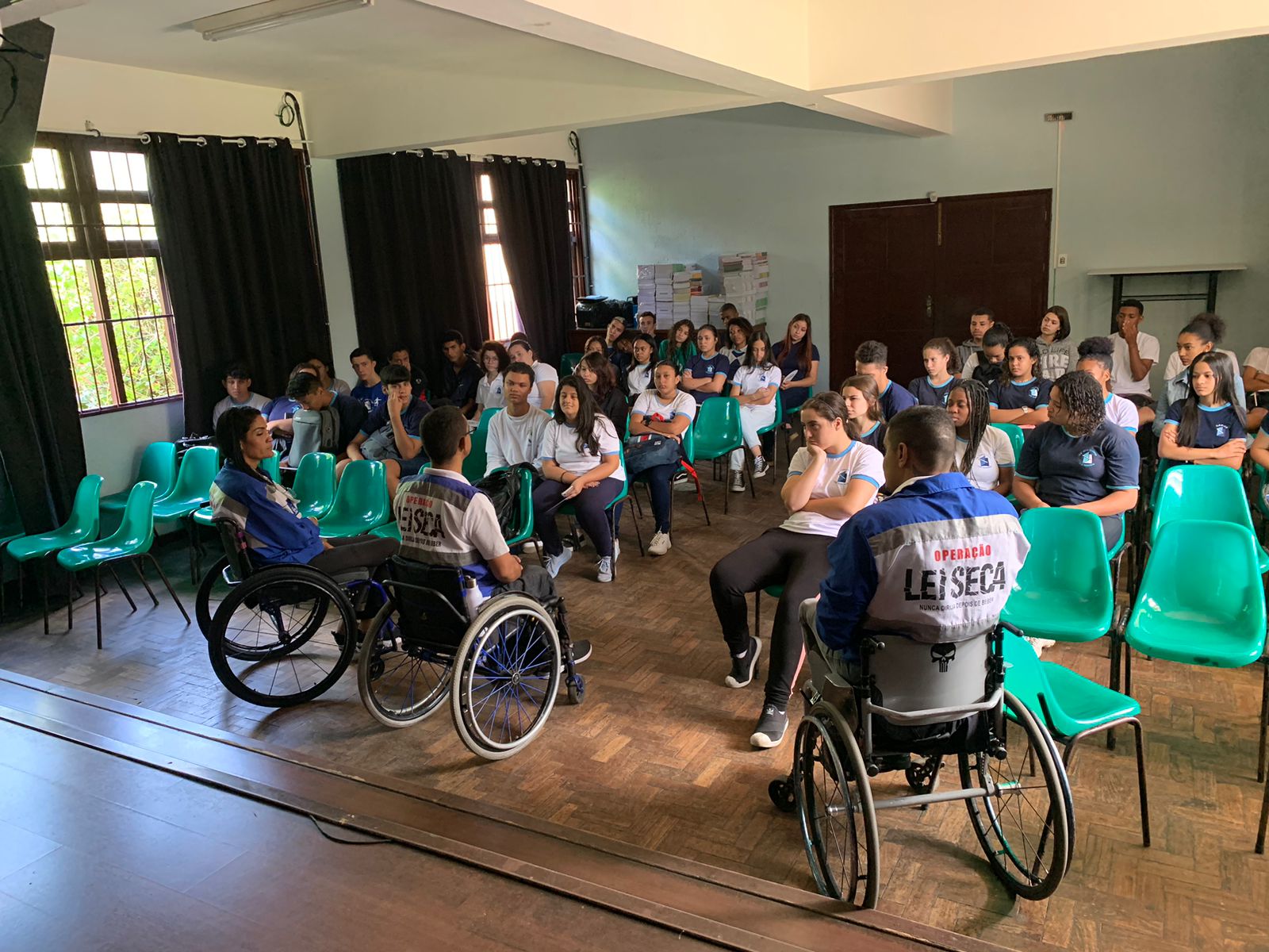 Responsabilidade no trânsito: mais de 500 alunos de Petrópolis participam do projeto “Escola Nota 10 da Lei Seca”