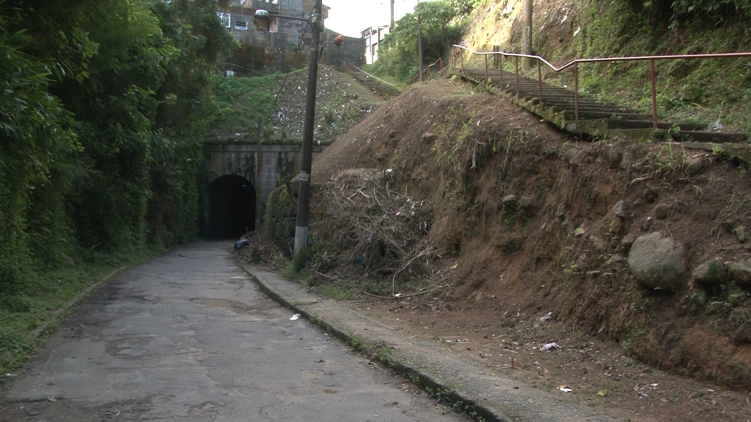 Rua Hélio Bittencourt em Petrópolis é interditada mais uma vez