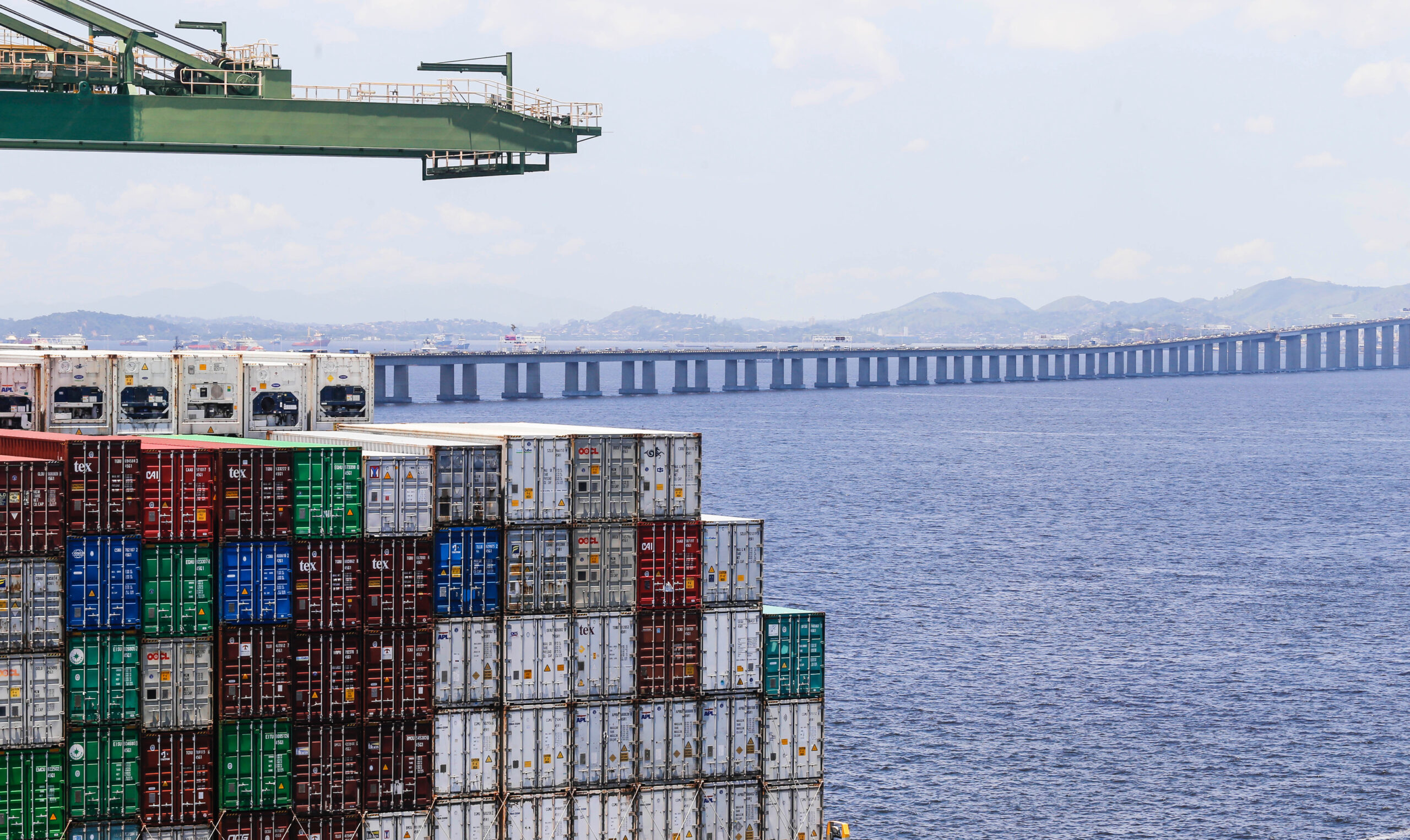 Exportações do Estado do Rio de Janeiro crescem 32,7% em março