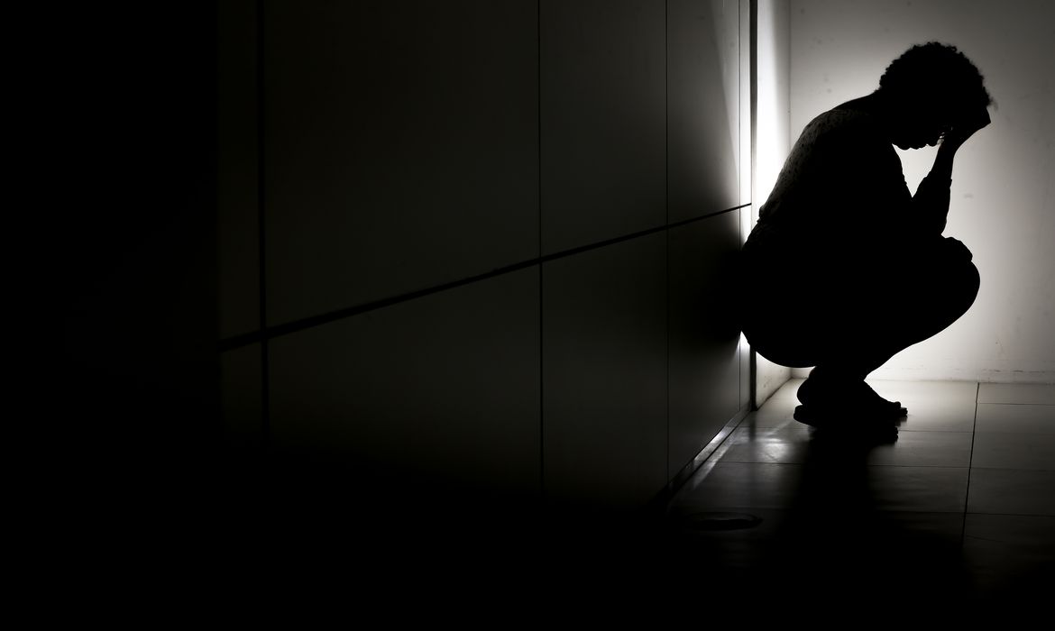 Dia Mundial do Trabalho: saúde mental dos trabalhadores precisa ser discutida dentro e fora das empresas