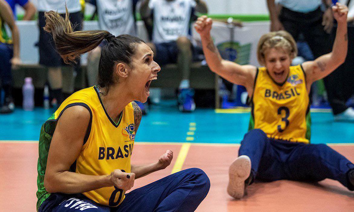 Brasil bate Canadá em Desafio Internacional feminino de Vôlei Sentado