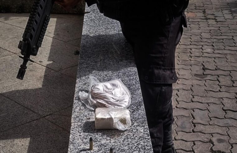 Duas pessoas são presas por tráfico de drogas em Três Rios
