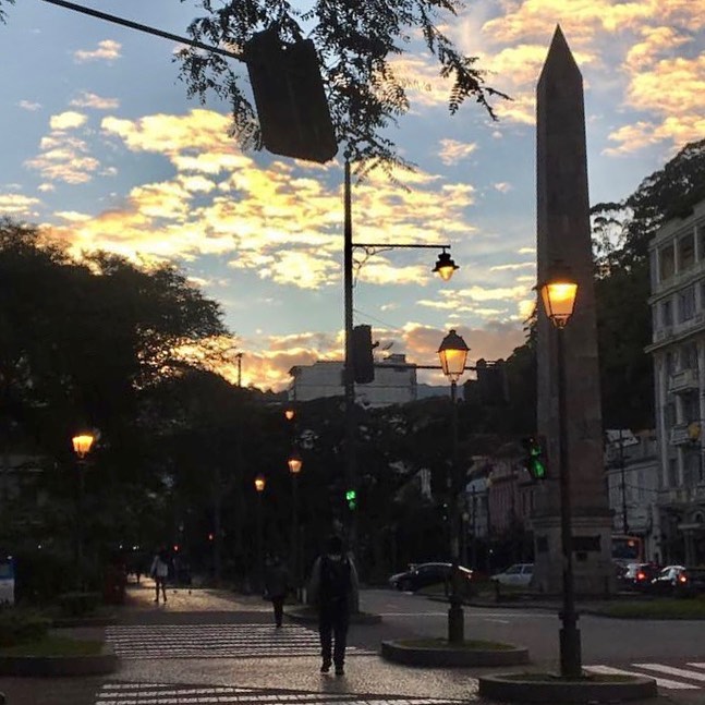 Inverno antecipado: temperatura cai a 11°C em Petrópolis e aquece turismo