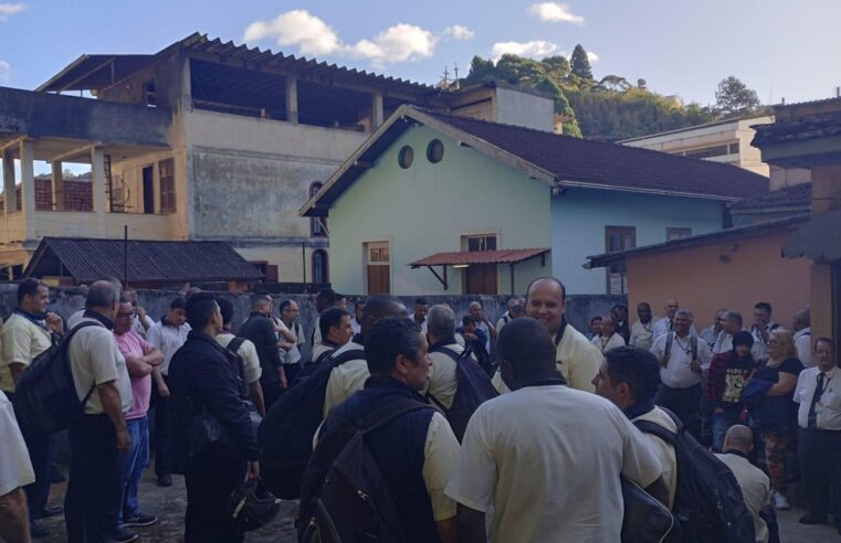 Empresas de ônibus em Petrópolis, vão usar empréstimo realizado para o pagamento da 02ª parcela do 13º salário, para pagar folha salarial dos rodoviários