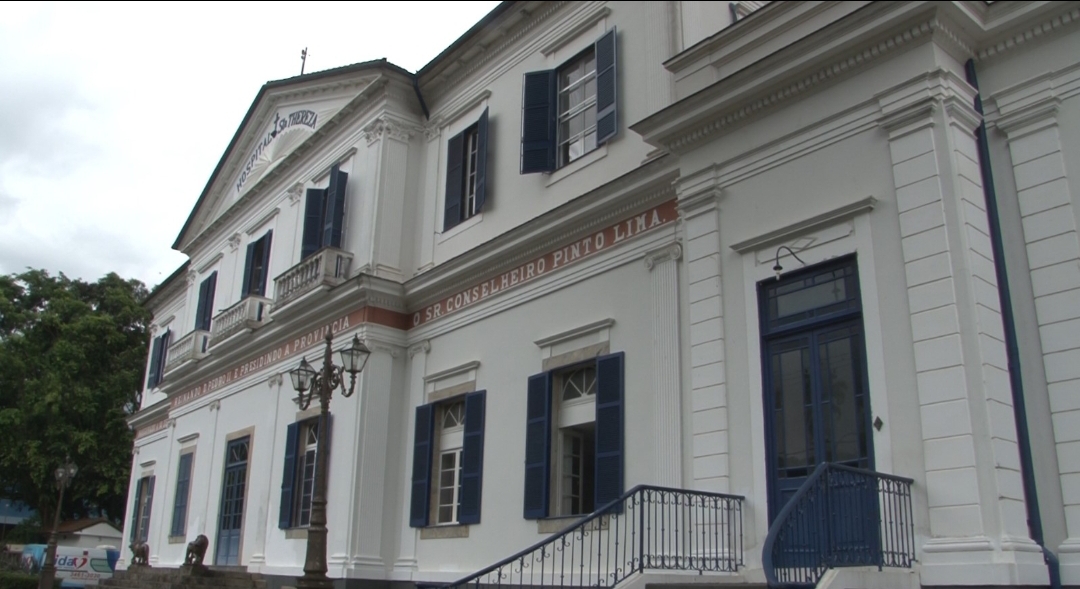 Abril encerra com 145 vítimas de acidentes internadas na sala do HST, em Petrópolis