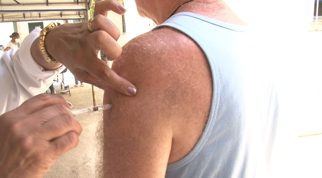 Prefeitura de Petrópolis prorroga vacinação contra a influenza até o fim do inverno