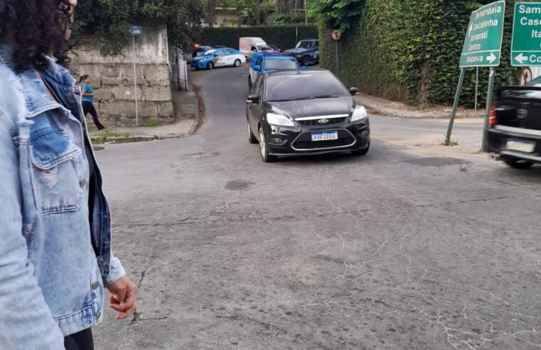 Mulher é vítima de tentativa de roubo na manhã desta sexta-feira em Petrópolis