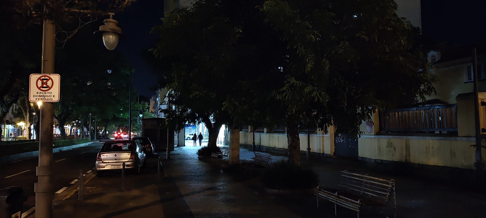 Petropolitanos denunciam problemas com a iluminação pública do Centro Histórico