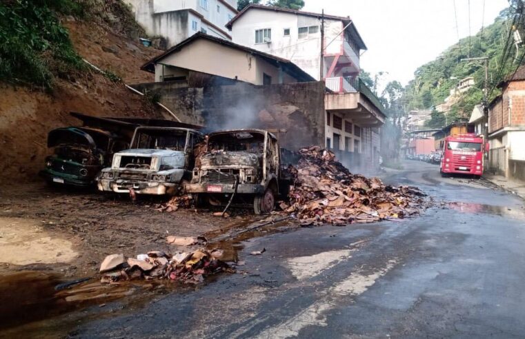 Três caminhões pegam fogo no bairro Esperança em Petrópolis