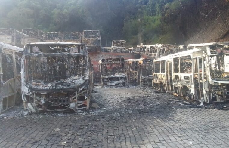 Sind. rodoviários acompanha desdobramentos do incêndio na garagem das empresas Cascatinha e Petroita