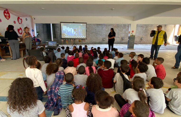Maio Amarelo: ações acontecem nas escolas da rede municipal de Petrópolis