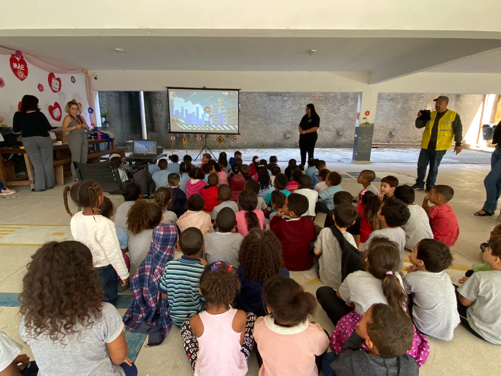 Maio Amarelo: ações acontecem nas escolas da rede municipal de Petrópolis