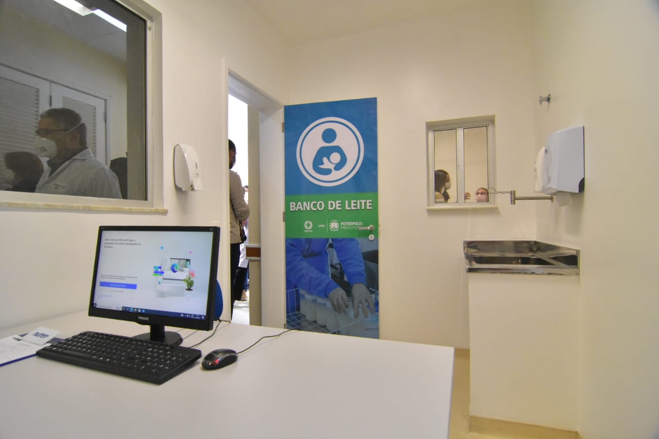 Hospital Alcides Carneiro celebra Dia Mundial da Doadora de Leite Humano com campanha de arrecadação