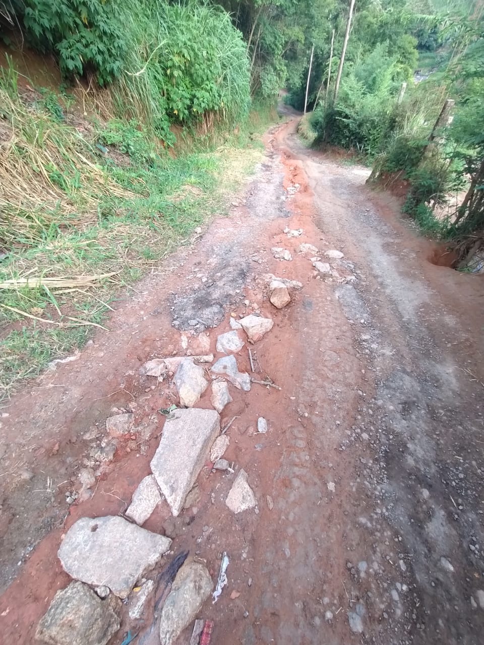 Prefeitura de Petrópolis e Estado firmam convênio para manutenção de estradas vicinais