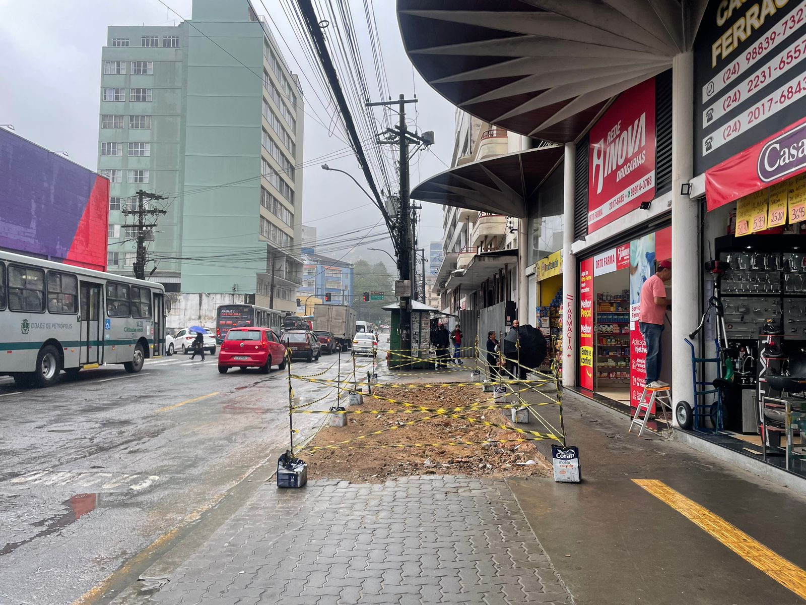 Bar Caçulinha, na Rua Paulo Barbosa, é demolido e transferido para o Terminal Centro