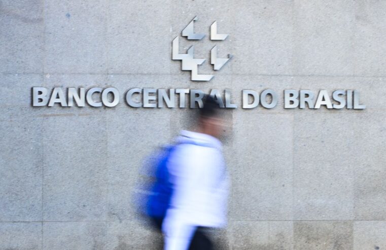Previsão de inflação do mercado financeiro cai para 6,02% em 2023
