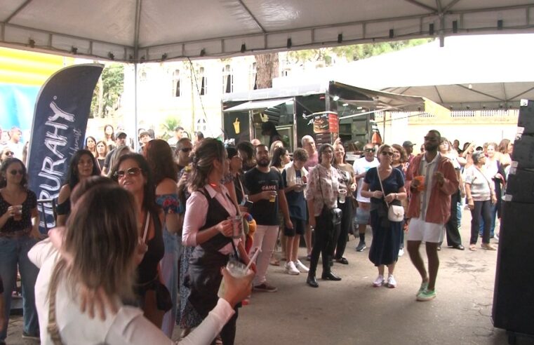 Atividades gratuitas foram realizadas na Praça da Águia no feriado do trabalhador