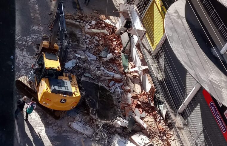 Prefeitura autoriza demolição e comerciante recebe novo espaço ampliado