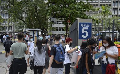 Governo do RJ lança ferramenta para aumentar a segurança nas escolas