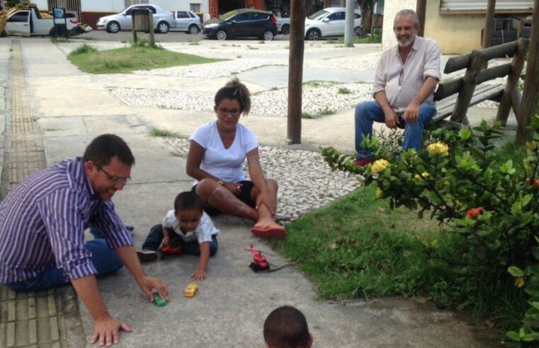 Famílias se unem para adotar irmãos biológicos