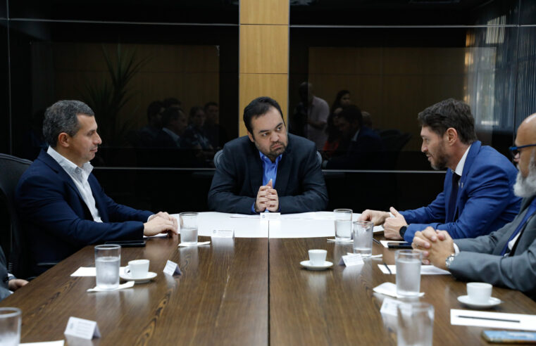 Cláudio Castro assina Memorando de Entendimentos com a TotalEnergies
