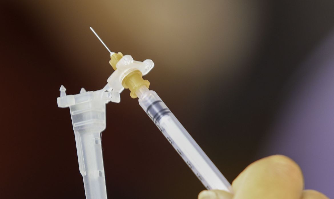 Vacina da gripe é liberada para todas as pessoas a partir de 6 meses