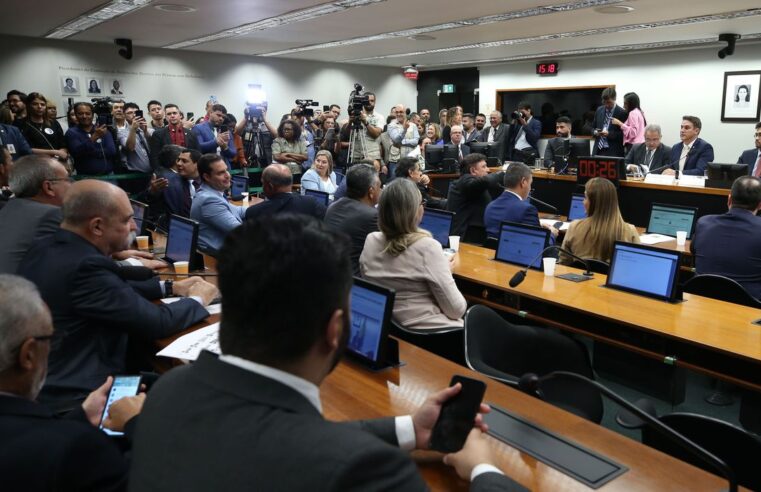 Câmara instala CPIs para investigar MST, Americanas e apostas