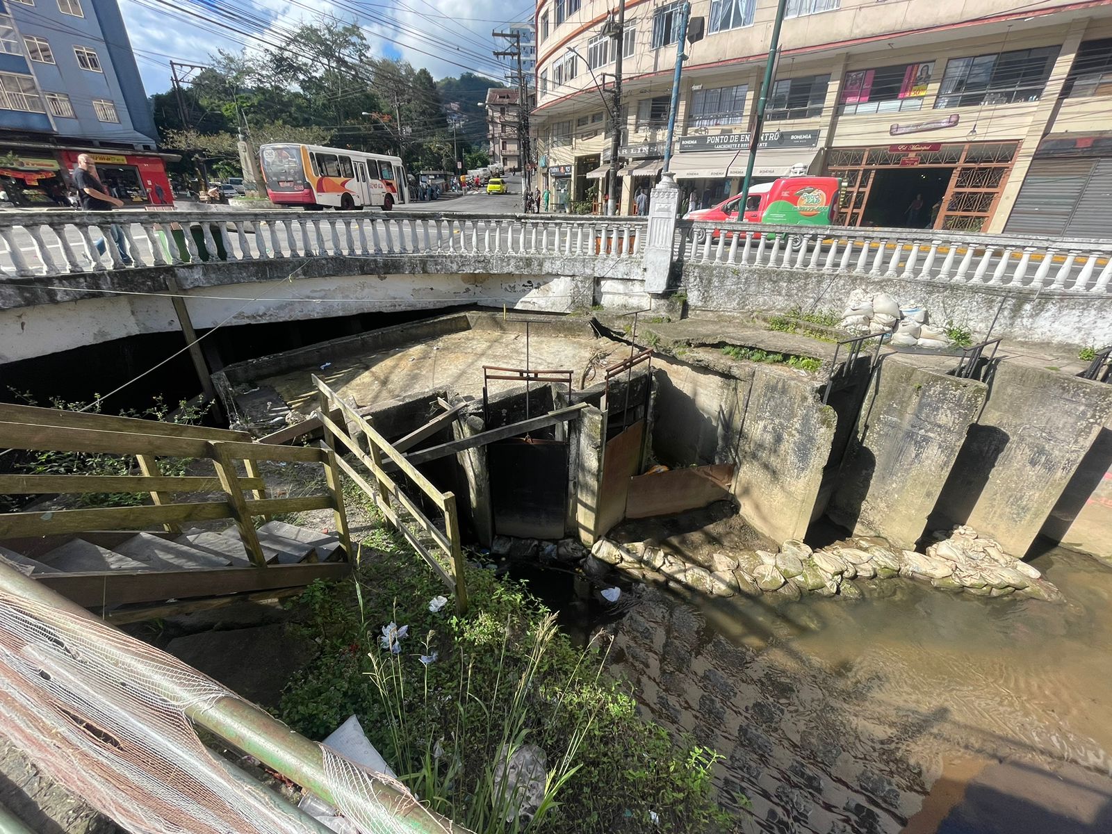 Segunda etapa de obras do Túnel Extravasor ainda não tem data para ser iniciada