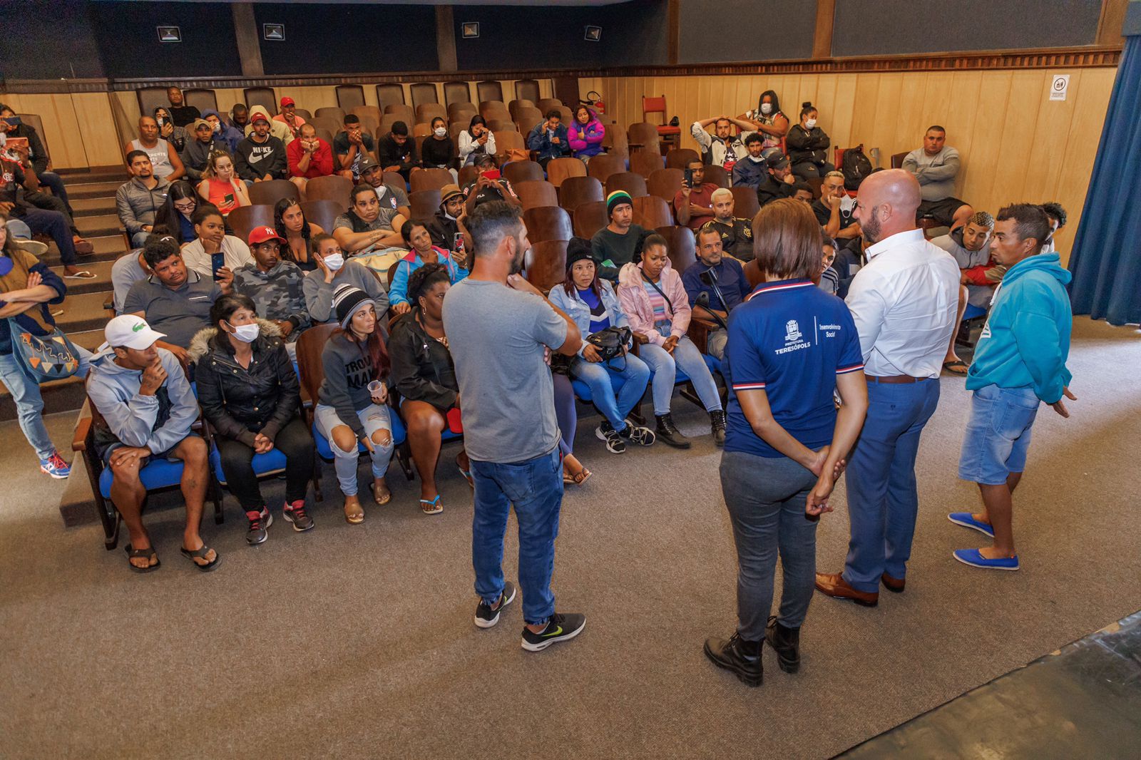 Prefeitura de Teresópolis se reúne com os catadores do Fischer