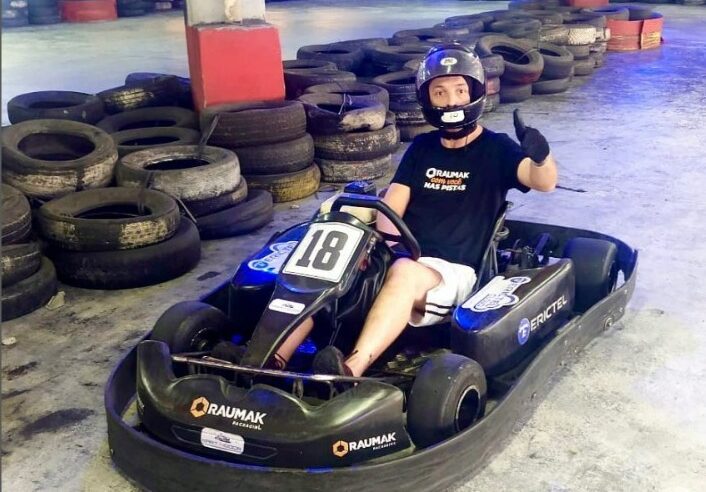 Primeiro piloto de kart com paralisia cerebral é petropolitano